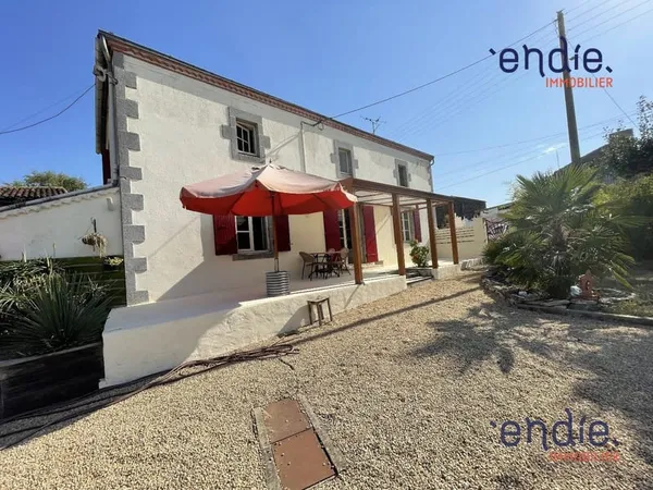BELLE MAISON DE 128 m² DU XIX e PROCHE D'AIRVAULT RENOVEE