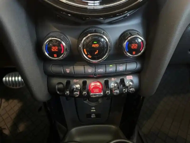 Mini Mini cooper s 178ch  john cooper works bva7 — photo 12
