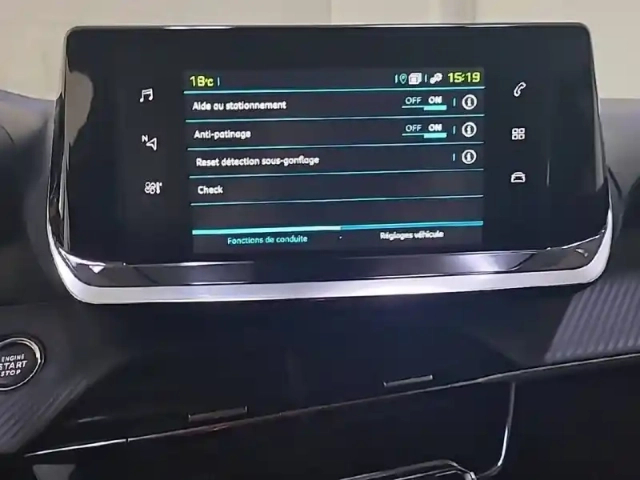 Peugeot 2008 electrique 136 ch — photo 89