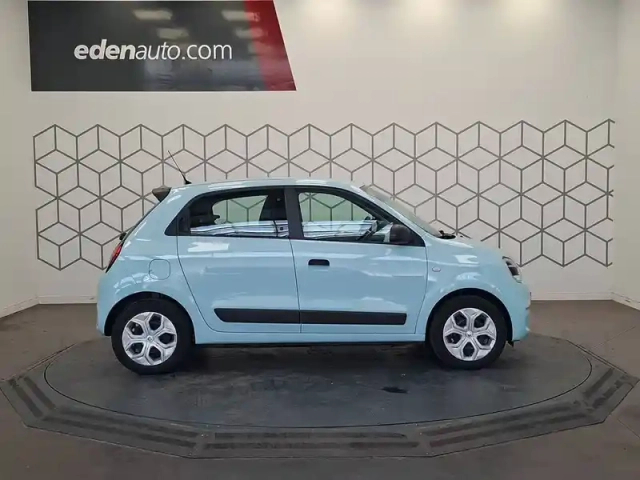 Renault Twingo iii e-tech — photo 6