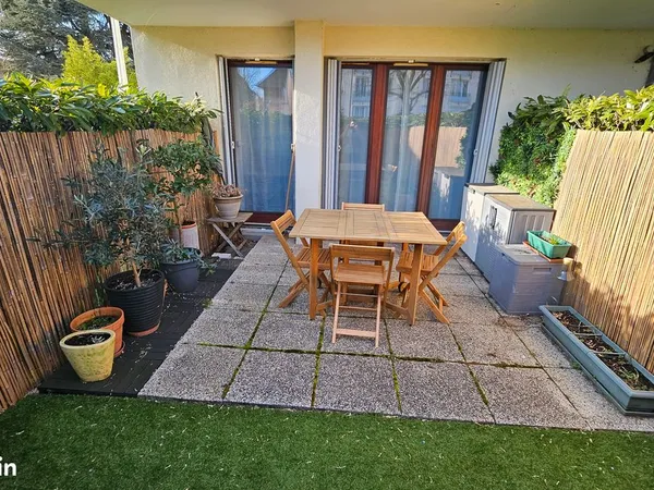 T2 traversant de 52 m² avec jardin à Maisons-Laffitte (78600)