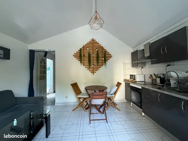 Maison jumelée T2 av 2 terrasses
