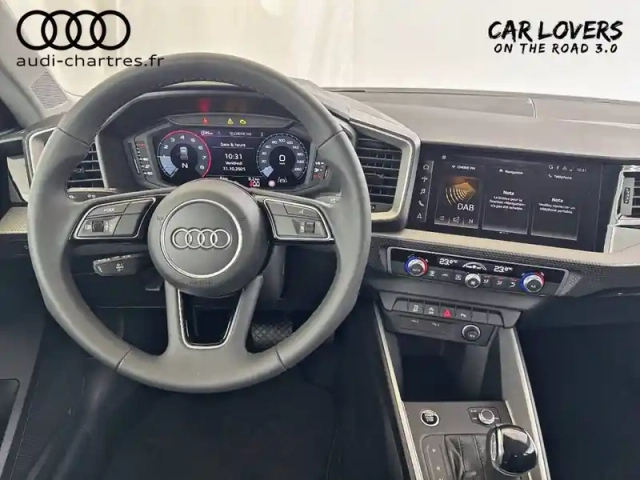 Audi A1 sportback 25 tfsi 95 ch s tronic 7 — photo 11