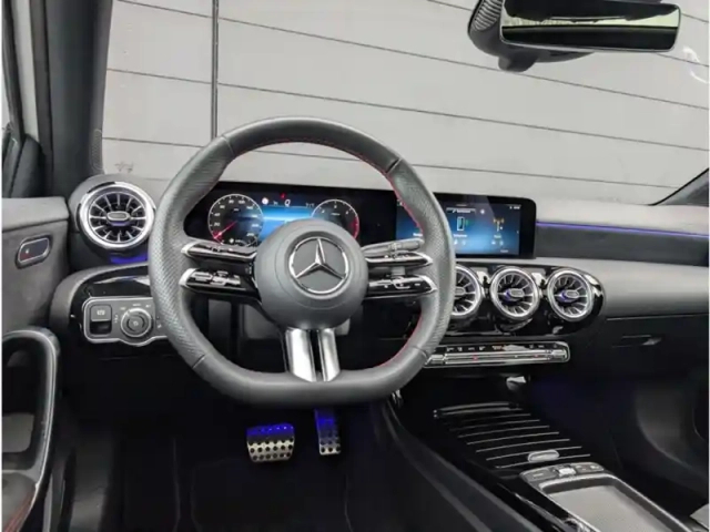 Mercedes Classe A 180 d — photo 25