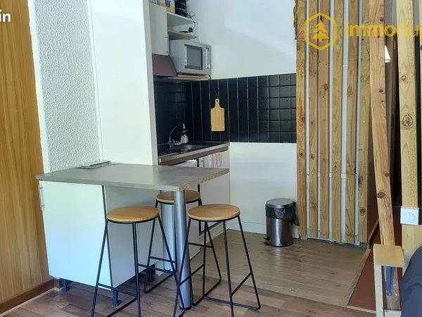 Studio 1 pièce 27 m²