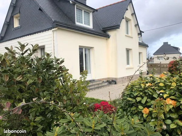 Vend maison avec piscine appartement
