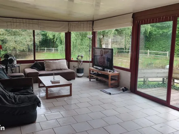 PRIX EN BAISSE Propriété 1,6 ha avec piscine proche Forges-les-Eaux