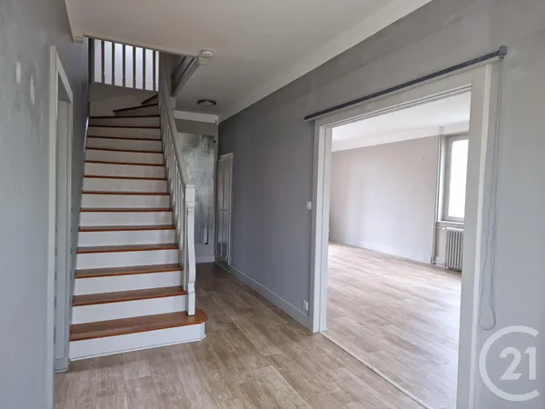 Maison 6 pièces 283 m²
