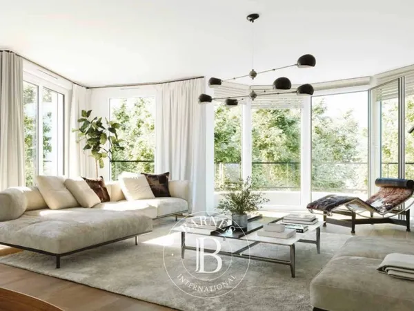 APPARTEMENT FACE À LA FORÊT AVEC TERRASSE