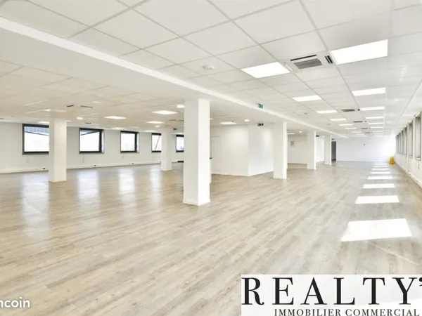 Bureaux 400 m²