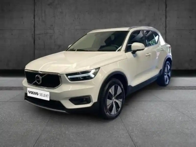 Volvo Xc40 t2 129ch business geartronic 8 — photo 1