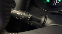 Toyota Auris Touring Sports HSD 136h Executive — photo 23