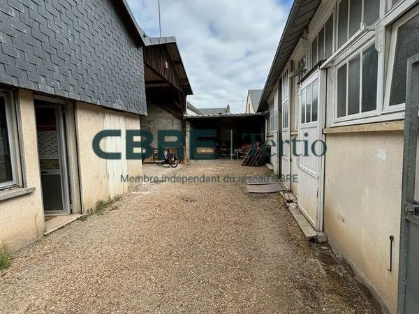 LOCAL D'ACTIVITE 285 m² TOURS