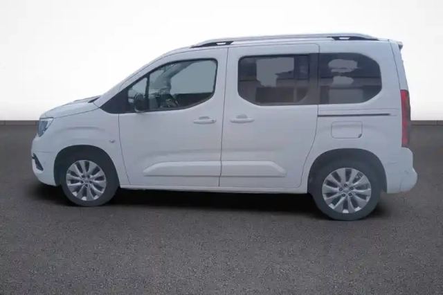 Opel Combo life l1h1 1.5 diesel 100 ch start/stop — photo 3