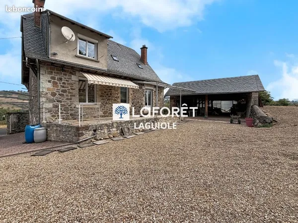 Propriété 5 pièces 139 m²