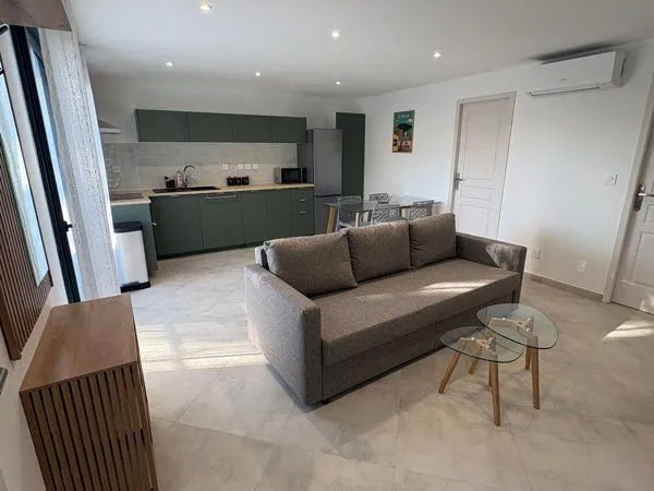 T2 meublé avec terrasse location à l'année