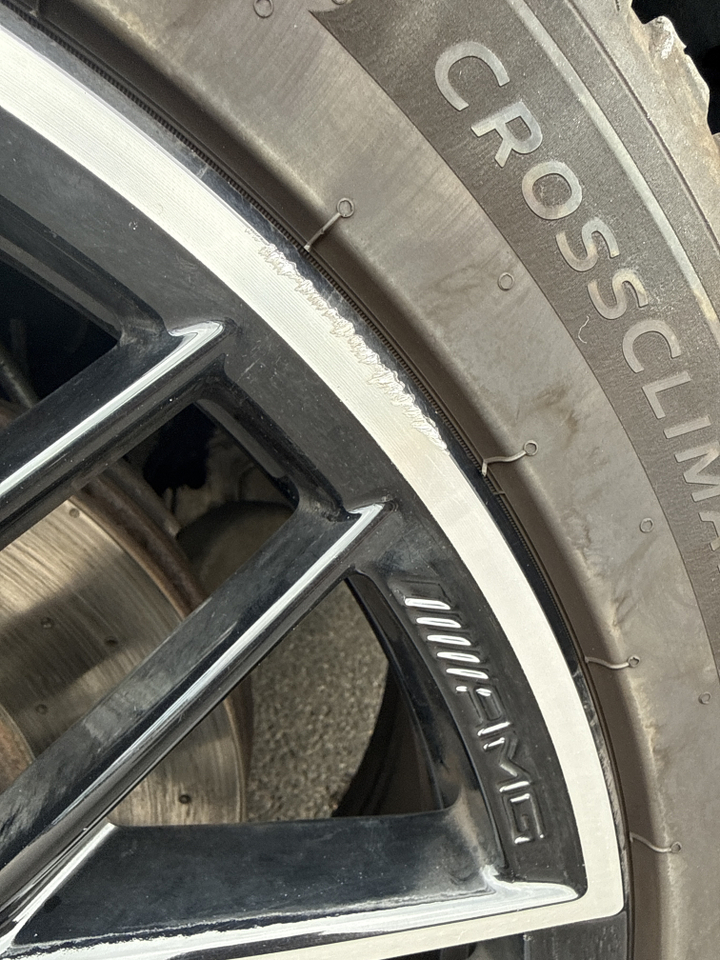 Mercedes GLC Coupé 43 AMG 9G-Tronic 4Matic — photo 21