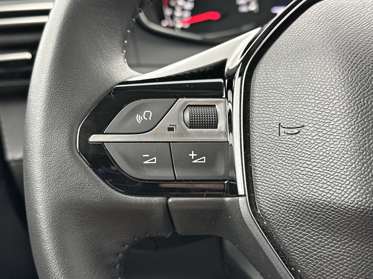 Peugeot 208 puretech 75 s&s bvm5 active — photo 20