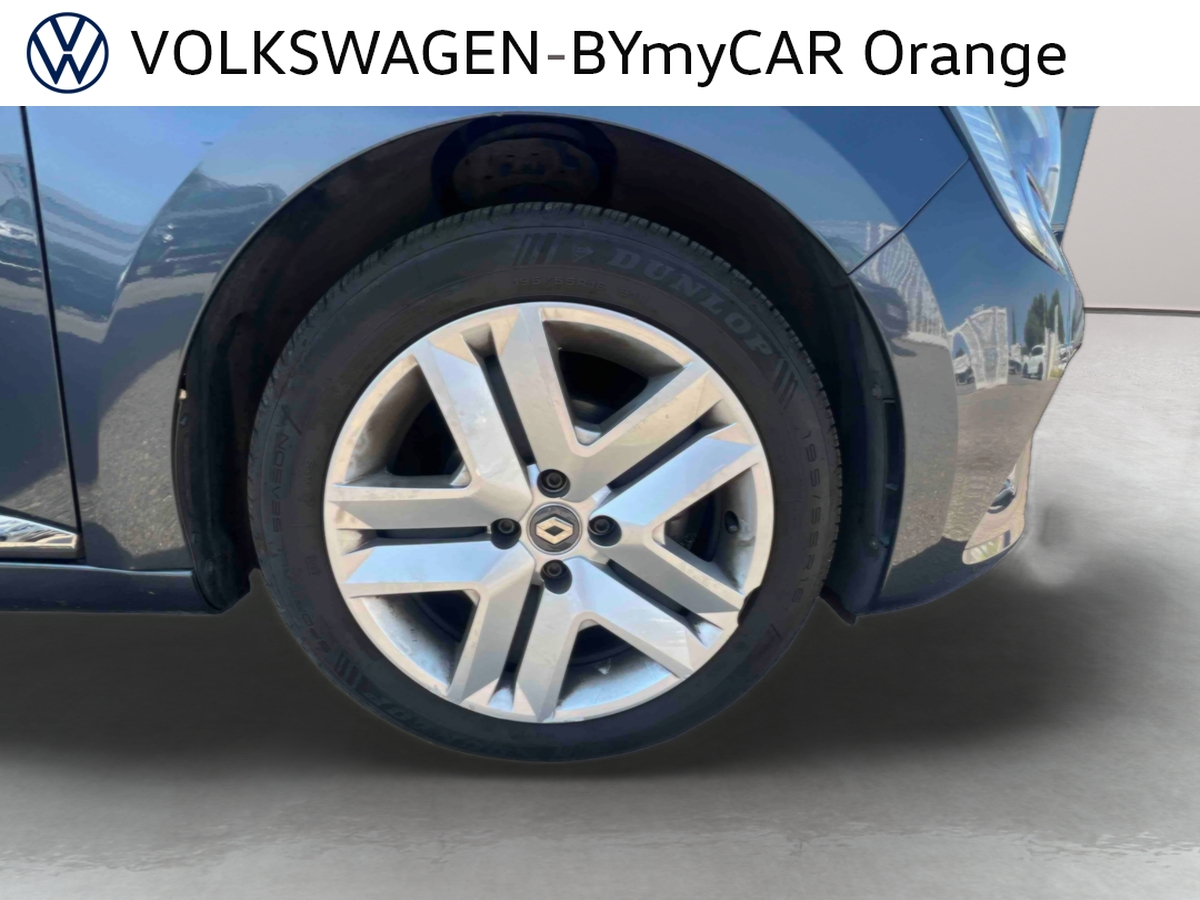 Renault Clio TCe 100 — photo 19