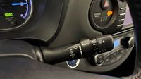 Toyota Yaris 100h France Business 5p RC18 — photo 24