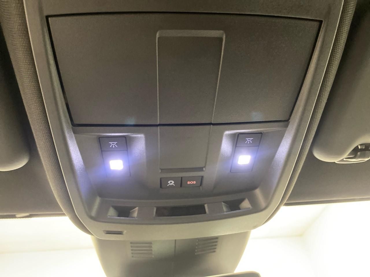 Peugeot 5008 hybrid 136 e-dcs6 gt — photo 16