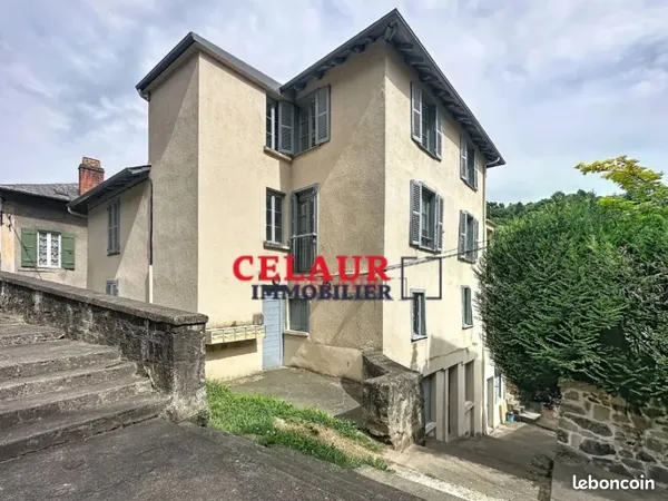 Immeuble de rapport 213 m²