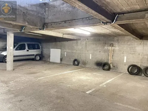 A VENDRE PARKING EN SOUS SOL A METZ QUEULEU