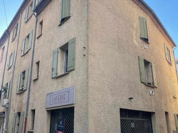 Immeuble 292 m²
