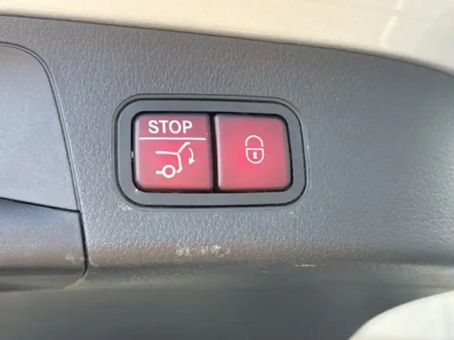 Mercedes Gla 200 d — photo 12