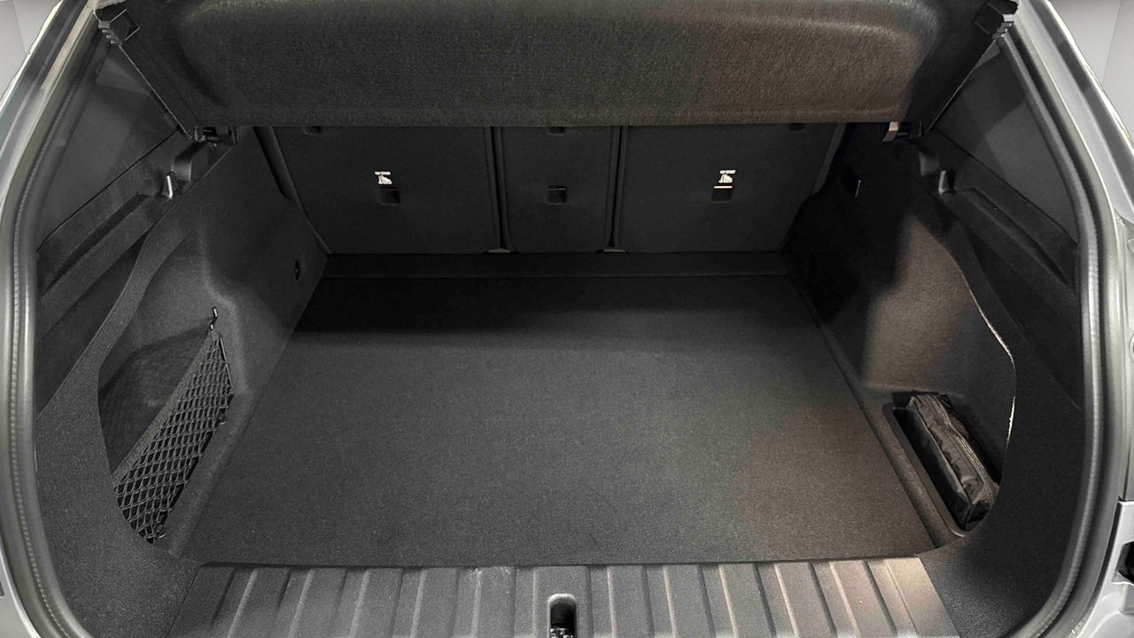 BMW iX2 eDrive20 204ch BVA — photo 16