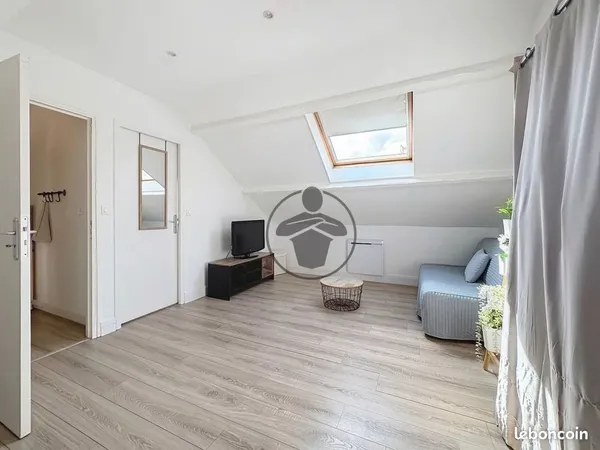 Studio 1 pièce 20 m²