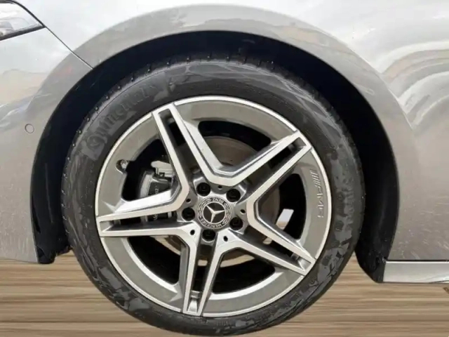 Mercedes Classe A 200 d amg line — photo 22