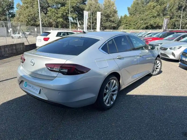 Opel Insignia grand sport 1.5 diesel 122 ch — photo 2