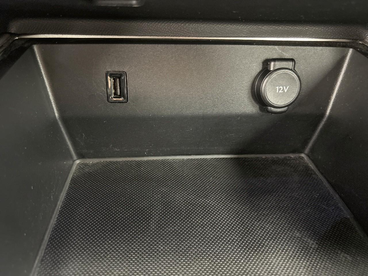 Citroën C5 Aircross hybride rechargeable 225 s&s e-eat8 feel — photo 30