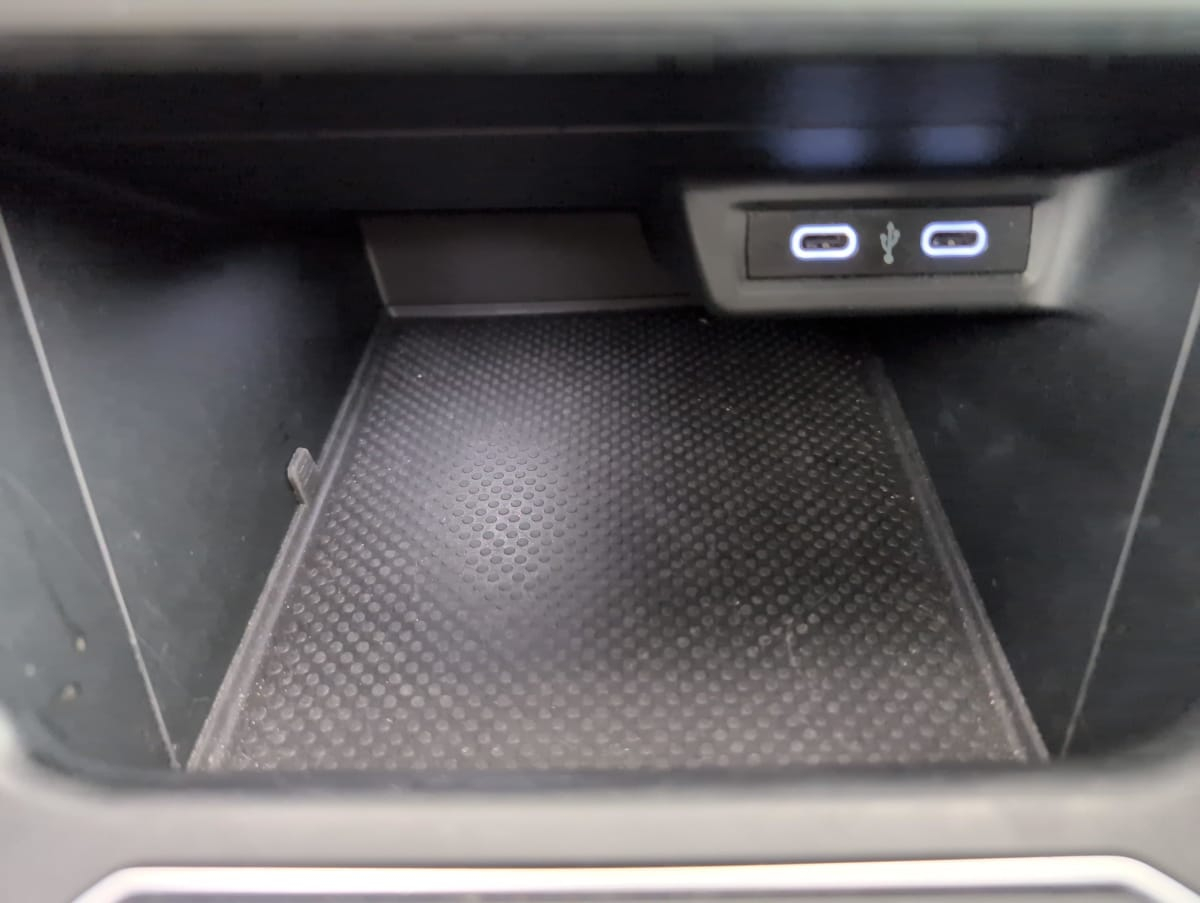 Volkswagen Polo — photo 18