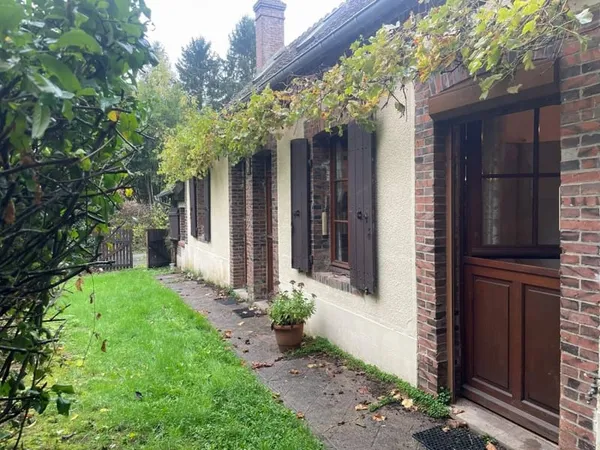 LOIR ET CHER Maison ancienne à vendre.