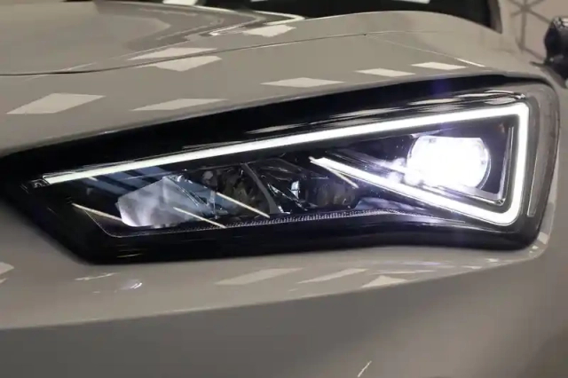 Cupra Formentor 1.4 e-hybrid 245 ch dsg6 — photo 33