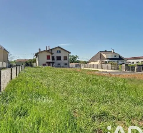 Terrain 403 m²