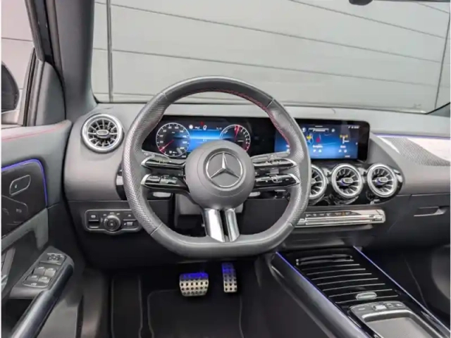 Mercedes Gla 250 e — photo 12