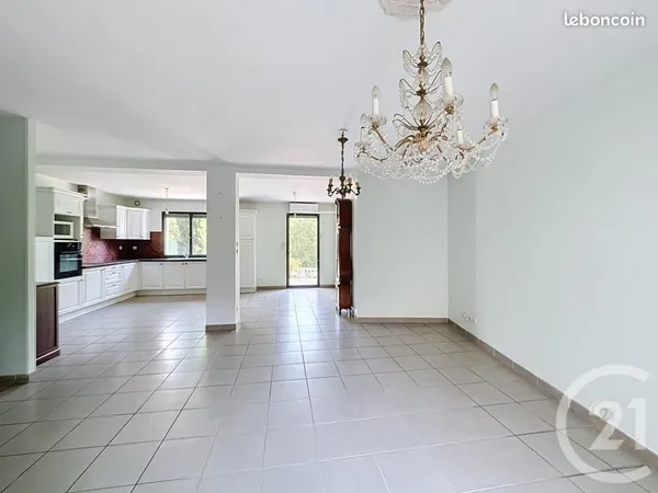 Maison 4 pièces 110 m²