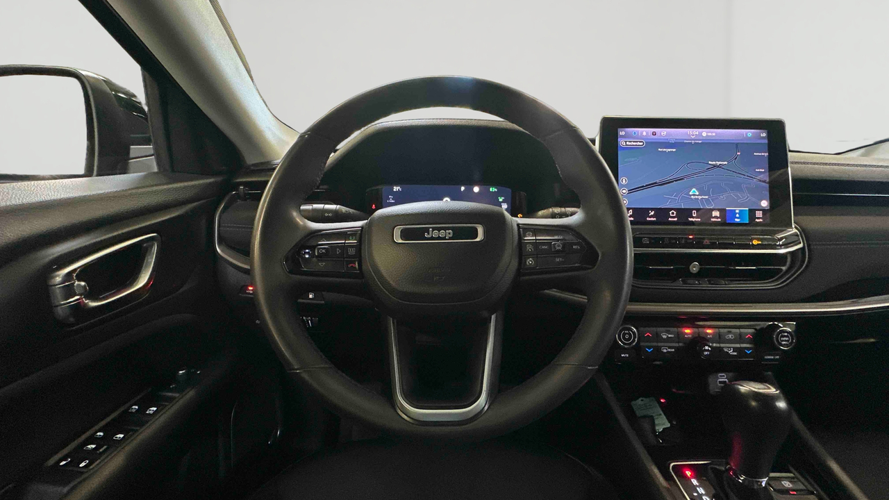 Jeep Compass 1.3 PHEV T4 240 ch 4xe eAWD — photo 12
