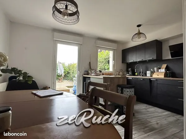 Duplex 4 pièces 80 m²