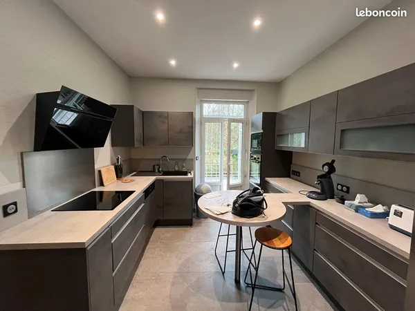 Maison 5 pièces 147 m²
