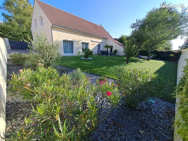 Maison 122 m² avec jardin - Genlis - 304 000 sans travaux