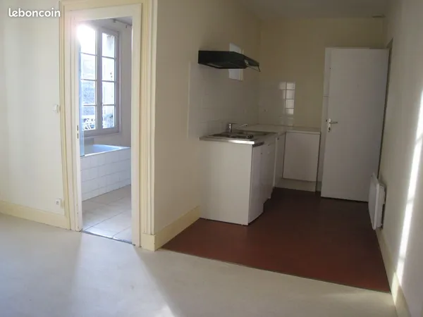 Appartement Duplex - 2 pièces - 42 m2 - Cosne cours sur loire