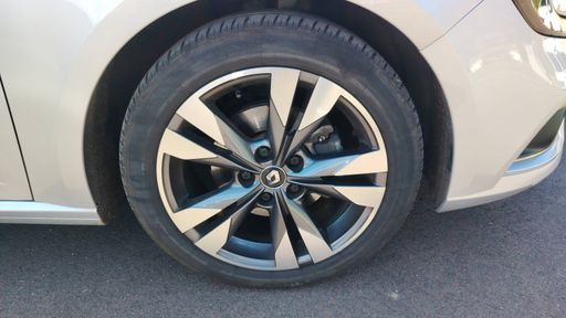 Renault Megane 1.5 Blue dCi 115 EDC6 - Intens – 2020 – 91808 km – Diesel – Boîte Automatique — photo 40