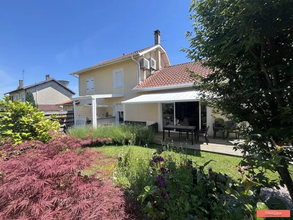 Maison 7 pièces 127 m²