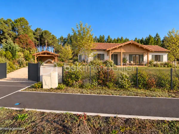 Terrain 1000 m²