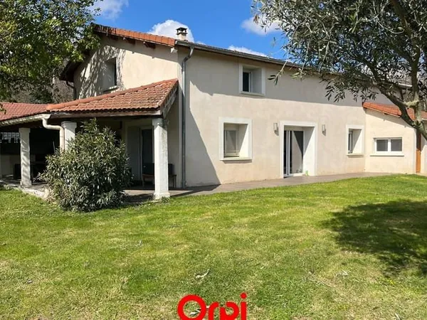 Maison 6 pièces 190 m²
