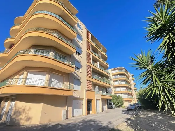 Appartement 4 pièces 92 m²